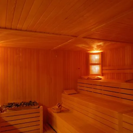 Hotel Klas Old 4*