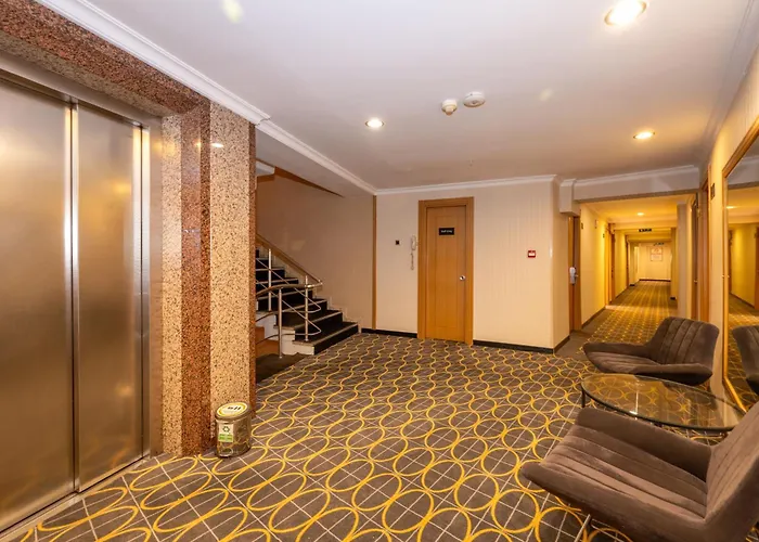 מלון Klas Old 4*