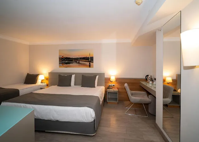 מלון Klas Old 4*