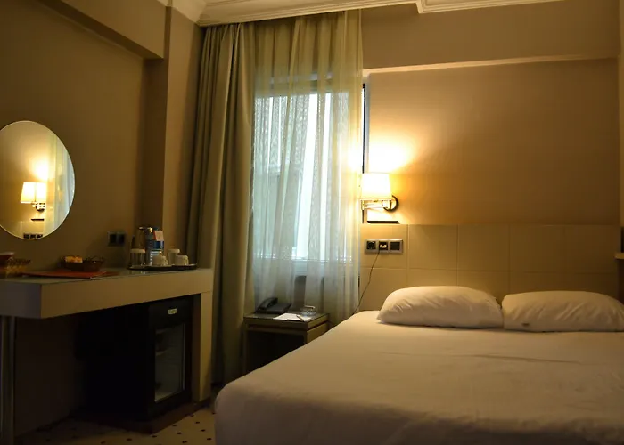 Klas Old מלון 4*