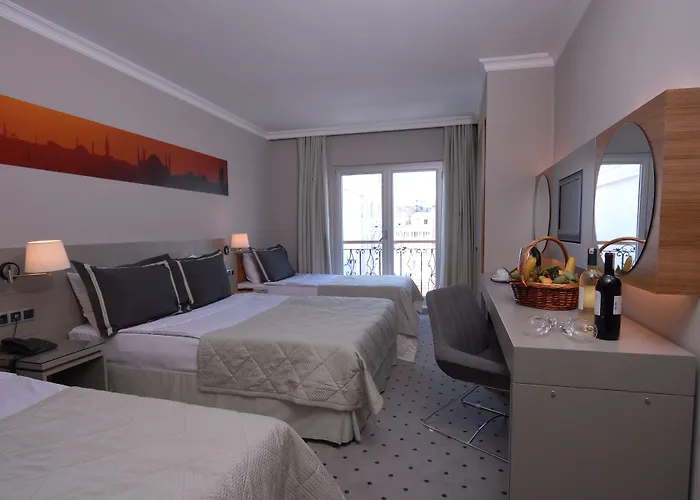 Klas Old מלון 4*