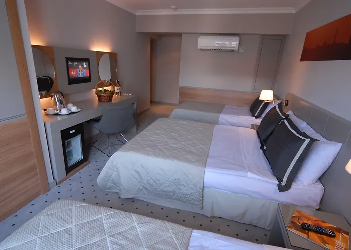 מלון Klas Old 4*