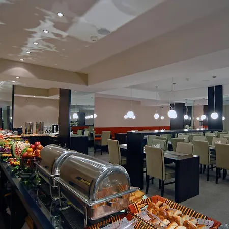 Hotell Klas Old 4*